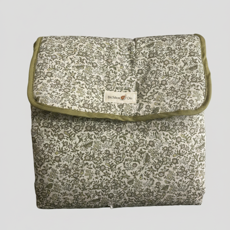 Cambiador de Paseo Impermeable con Bolsillos - Oliva